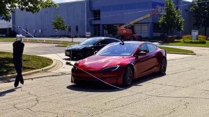 Tesla'nın Yeni FSD Sürümü Ne Kadar Hızlı? Eski Yazılımla Yapılan Testin Sonuçları Ortaya Çıktı