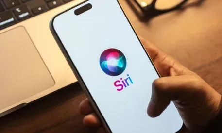 Apple, Siri'yi İyileştirmek İçin Yayıncılara Ödeme Konusunda Görüşmeler Yapıyor