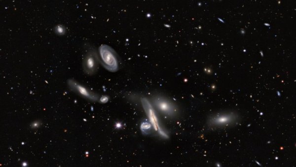 Bilim insanlarından evrenin en büyük 2 boyutlu haritası: 5,6 trilyon piksel ve yaklaşık 4 milyar kozmik nesne