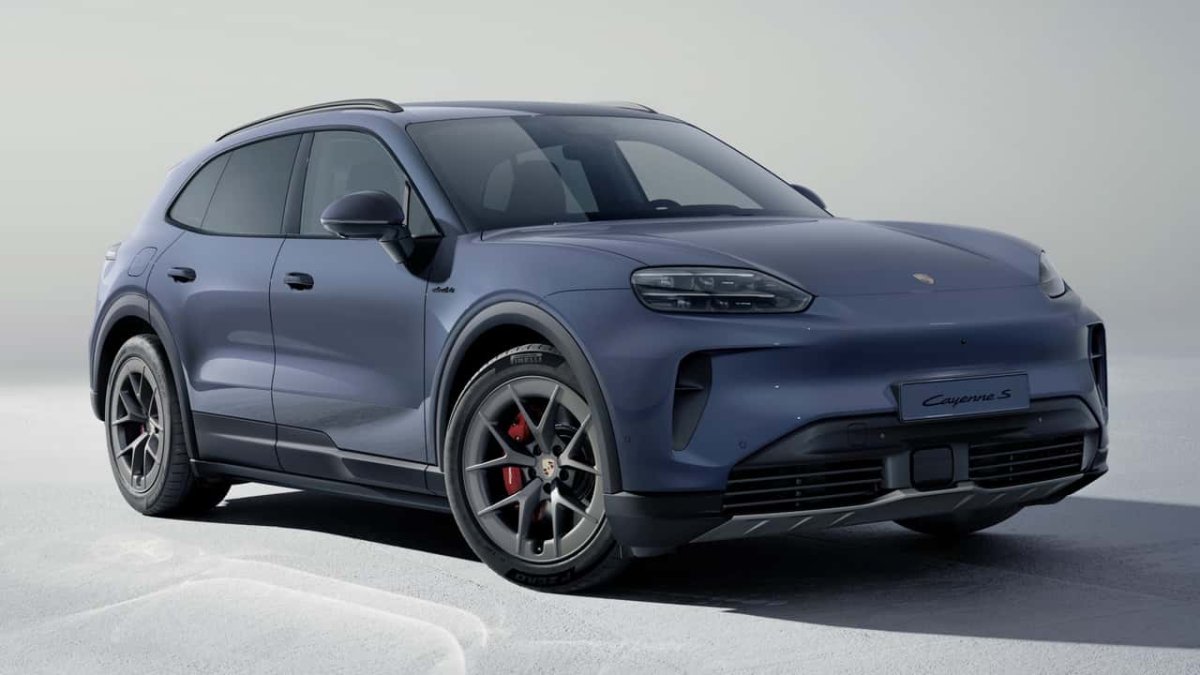 Porsche Cayenne Turbo EV'in Performansı 6.000 LB'lik Bir SUV İçin Anlamsız