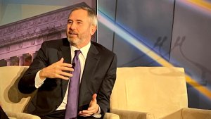 Ripple, XRP'nin Aylarca En İyi Haftasının Ardından RLUSD Kredi Fonuna Destek Verdi