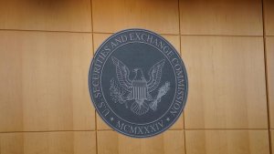 SEC, CME'nin İtirazının Ardından Nasdaq'ın Bitcoin Opsiyonları Onayını Yeniden İnceleyecek