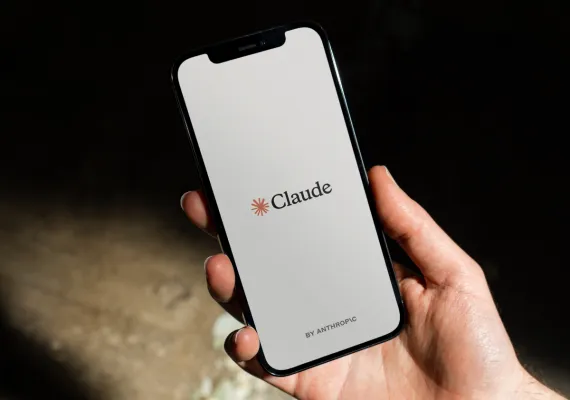 Claude Cowork sonunda sohbetlerde anlattıklarınızı hatırlamaya başladı
