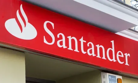 Santander’ın 12 Milyar Dolarlık Webster Bank Anlaşması Fed Onayını Aldı