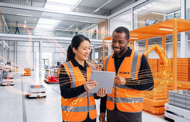 KUKA AMP, açık, modüler bir API platformu olarak tasarlandı ve başlangıçta otonom mobil robotlara odaklanıyor.