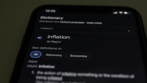 ABD'de Enflasyon Temmuz Verilerinin Gösterdiğinden Daha Kalıcı: Bitcoin Dalgalı Seyrediyor