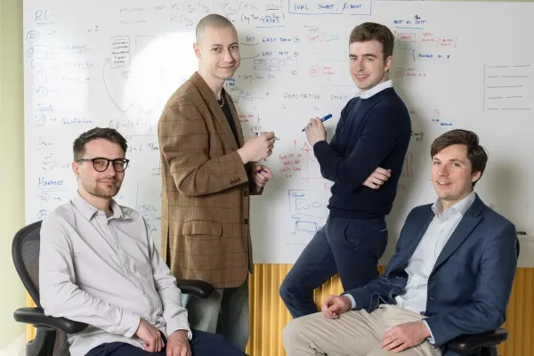 Inherent'in AI 'Teammate'i Anthropic ve OpenAI'yi Geride Bıraktı