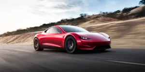 Tesla Tasarım Şefi'nden Yeni Roadster İçin 'Çok Yakında' Çıkışı