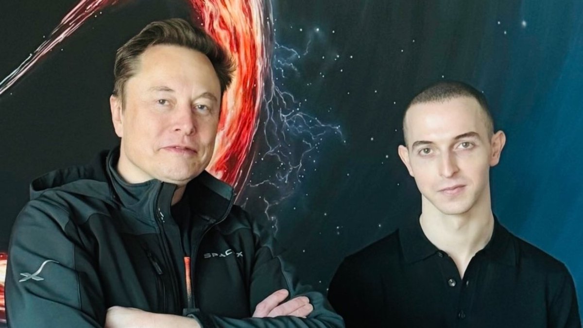 Elon Musk'ın X Platformu, Fenomenlere Ödeme Yapmak İçin Stablecoin'leri Araştırıyor