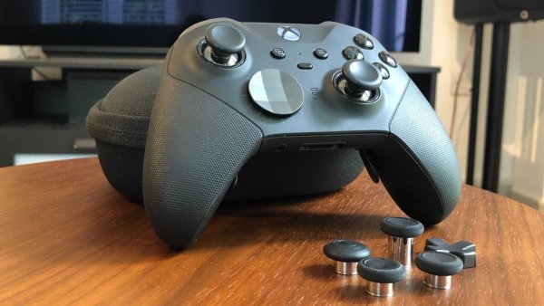 Xbox Elite Serisi 3 Kontrolcü, Xbox'un Zorlu Donanım Satışlarını İyileştirebilir Mi?