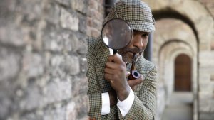 Sherlock Holmes 'Sosyal Mühendisliğin' Atasaydı