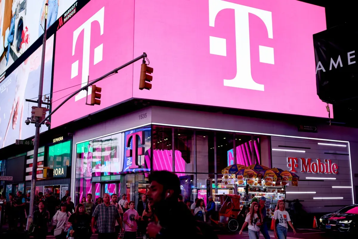 T-Mobile, Çinli Hackerları Ağından Atmak İçin Kablo Kesdi