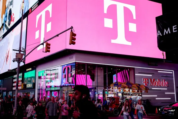 T-Mobile, Çinli Hackerları Ağından Atmak İçin Kablo Kesdi