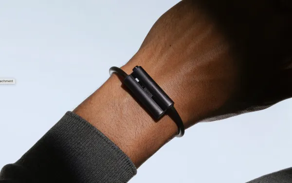 Fitbit Kurucuları Luffu Link'i Tanıttı, LTE Bağlantılı Sağlık ve Güvenlik Bilekliği
