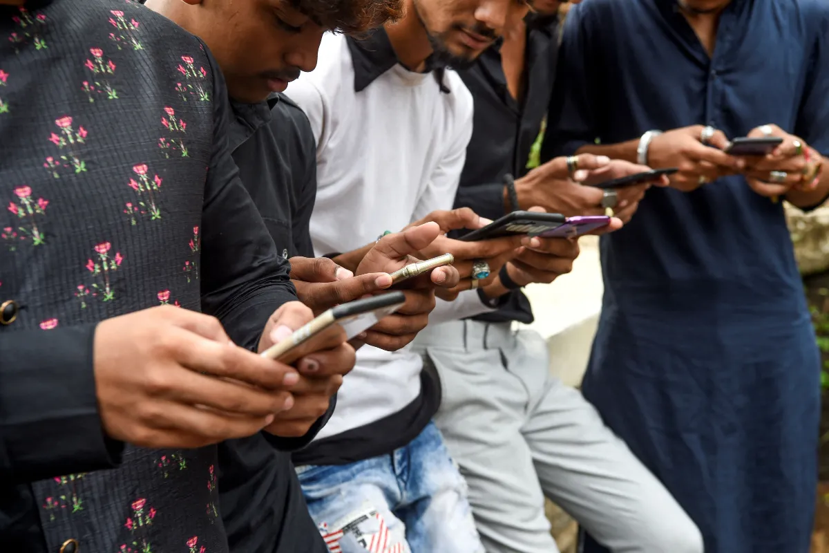Hindistan, arayan kimliği uygulamalarını spam raporlarını operatörlerle paylaşmaya zorluyor