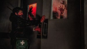 Resident Evil Yönetmeni, Yeni Filmin Oyunların Ruhunu ve Tonunu Nasıl Honorduğunu Açıkladı