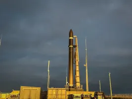 Rocket Lab, 8. iQPS Uydusunu Başarıyla Fırlattı