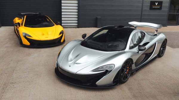McLaren P1'e Büyük Batarya Güncellemesi Geliyor