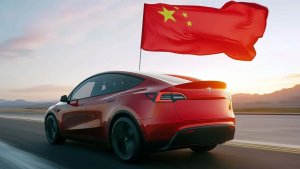 Tesla Çin'den Ayrılıyor mu? Musk'tan 'Saçma Sapan Yalan Haber' Tepkisi