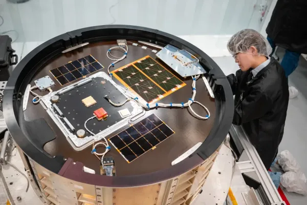 Aerospace, DiskSats'i Düşük Dünya Yörüngesinde Deniyor