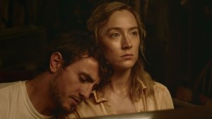 Saoirse Ronan'dan James Bond Kötü Adamı Çıkışı: 'Ciddiyim'