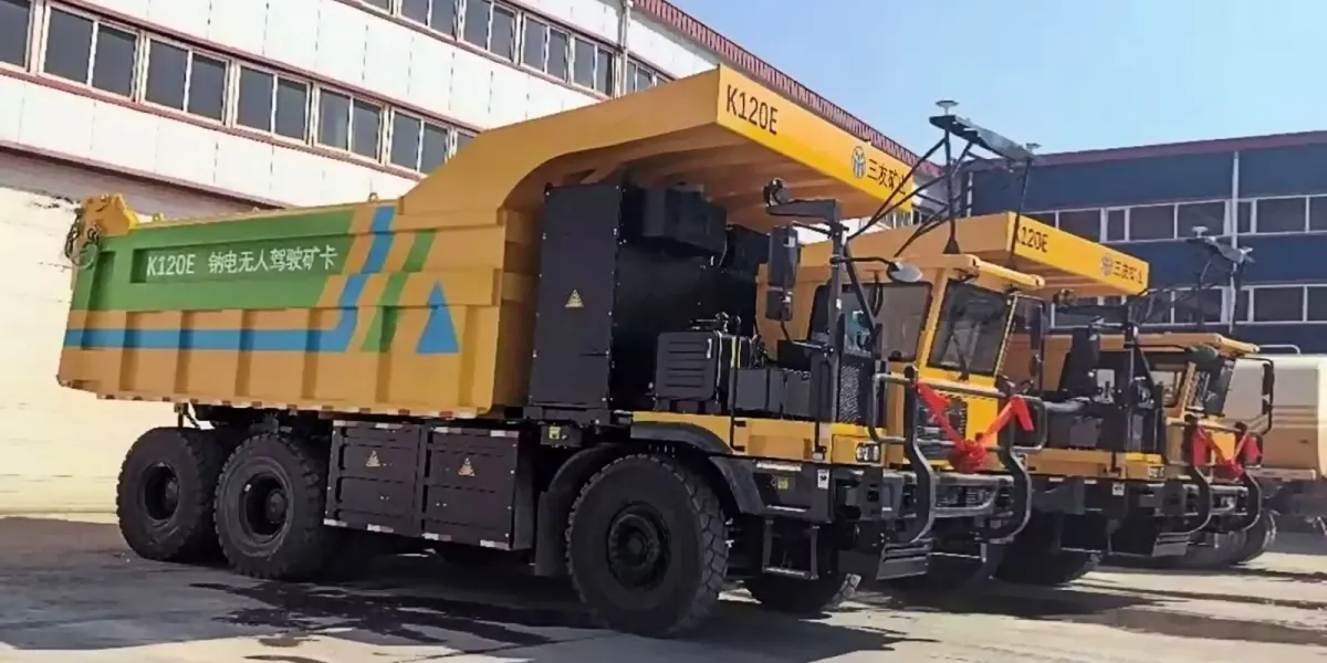 Dünyanın İlk Sodyum İyonlu Elektrikli Maden Kamyonu Çin'de Hizmete Başladı