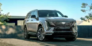 Cadillac, Escalade IQ İçin Size Özel El Yapımı Bir Model Sunuyor; Ancak Bunun Bedeli 55.000 Dolar