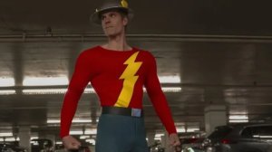 The Big Bang Theory spin-off'ü sürpriz DC crossover bölümü için Green Lantern istedi, HBO dizisi engelledi