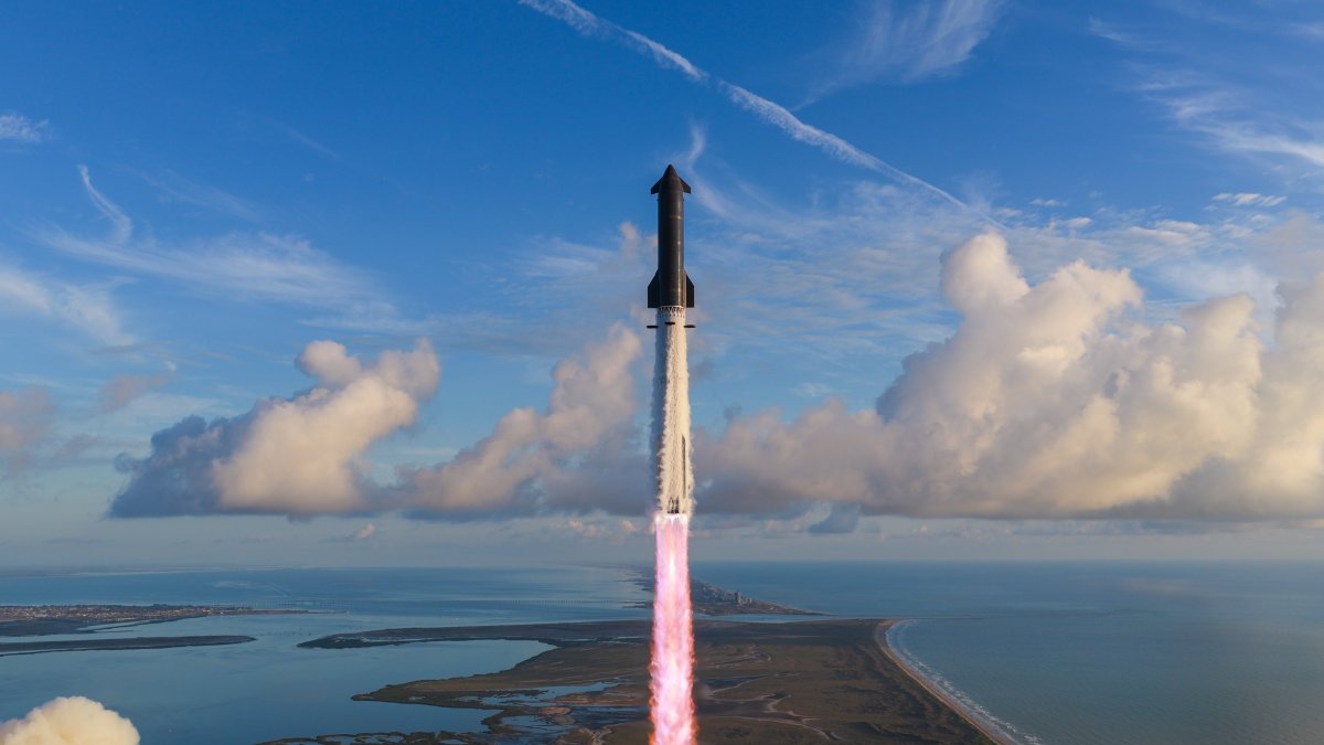 SpaceX'in Starship'i yörüngeye çıktı, ilk yeni nesil Starlink'leri fırlattı