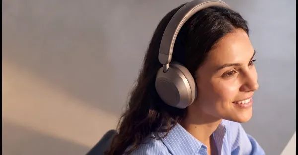Soundcore, Üstün Çağrı Kalitesini Yeni Kulaklık Modellerine Taşıyor