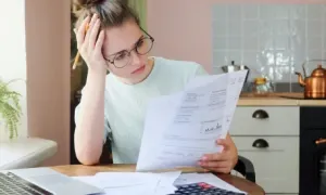 Öğrenci kredisi borçluları yeni geri ödeme planlarını seçmek için seferber oldu