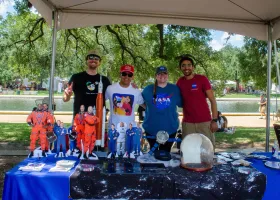 Johnson uzay merkezi Houston'daki 33. yıllık Japonya festivali'nde merak uyandırdı