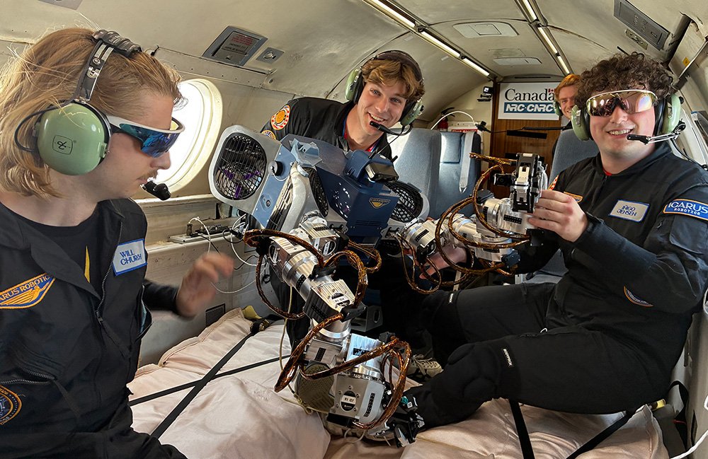 Icarus Robotics ilk kez ISS'e gidecek robotunu mikro yerçekiminde uçurdu