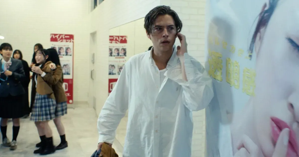 Vintage Violence telefon bağımlıları için absürt bir suç gerilim filmi