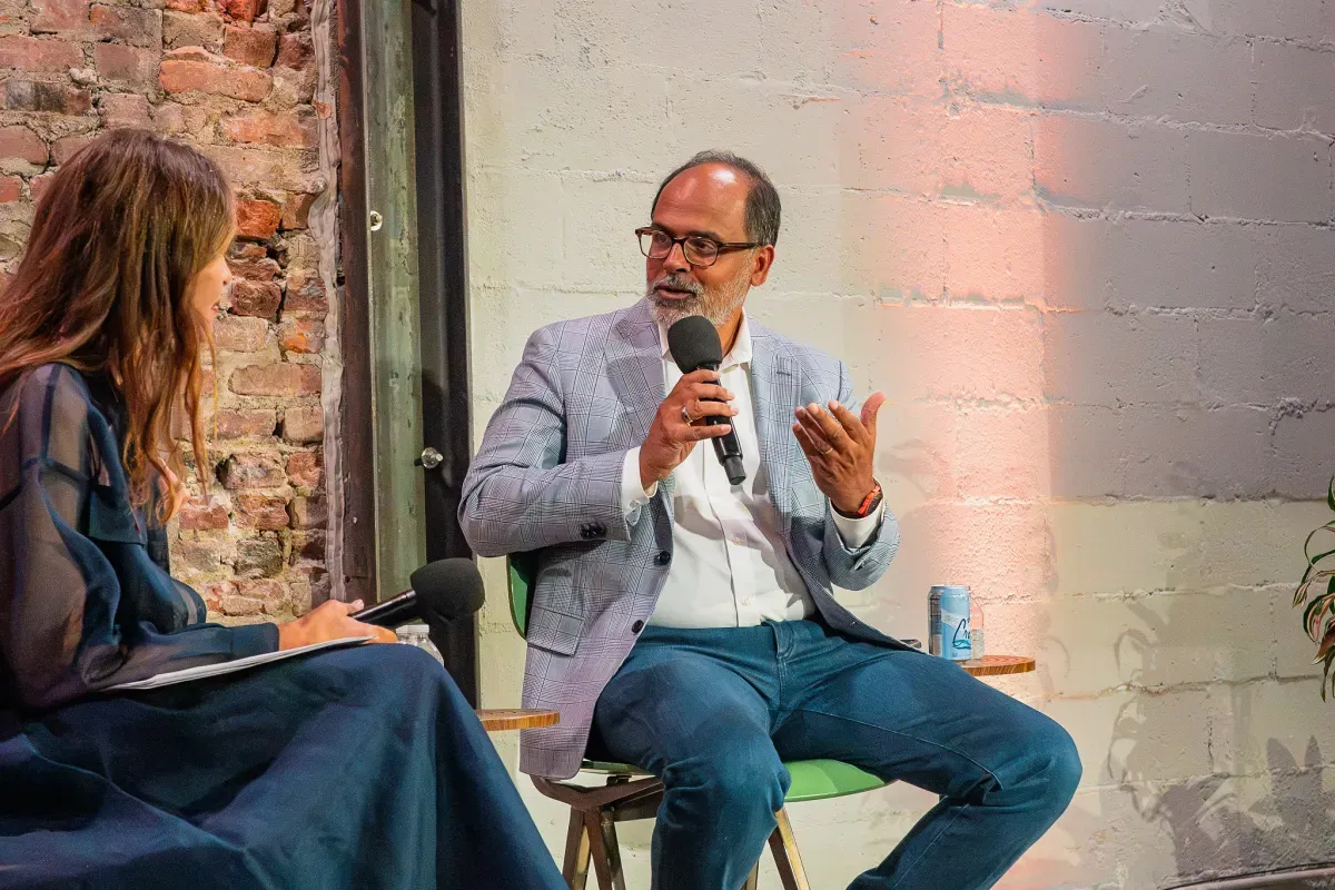 Insight Partners'tan Devin Parekh, herkes OpenAI ve Anthropic'e bahis yaparken firmanın neden çeşitlendiğini anlatıyor