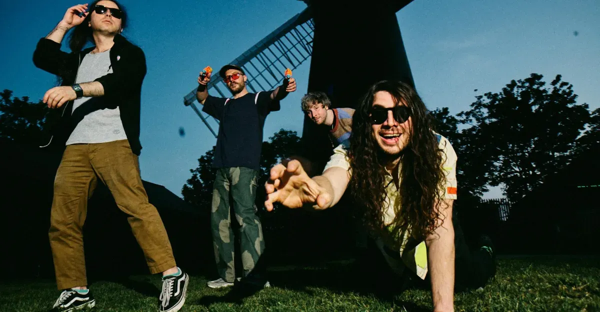 Anamanaguchi'nin şu anda 'çok fazla' tarayıcı sekmesi açık
