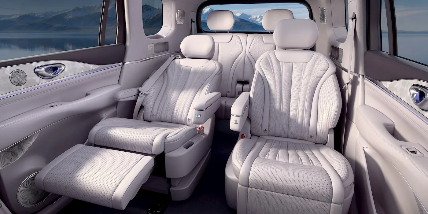 BYD-Sealion-08-interior