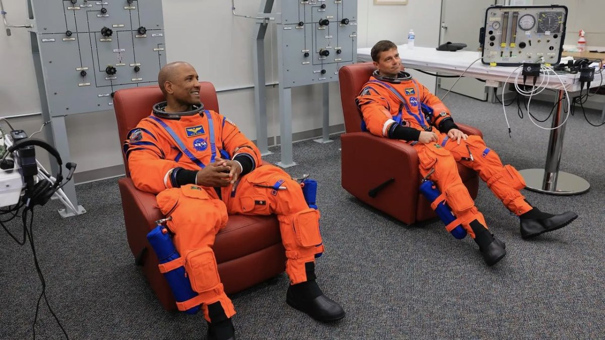 Ay'dan sonra ne geliyor? Artemis II komutanı ve pilotu NASA'da 'emeritus' statüsüne geçiyor
