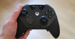 SteelSeries'ın profesyonel kablosuz Xbox kumandası epey pahalı