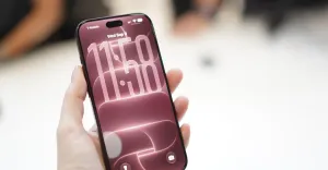 Apple iOS 27'yi Siri AI yenilemesiyle yayınladı