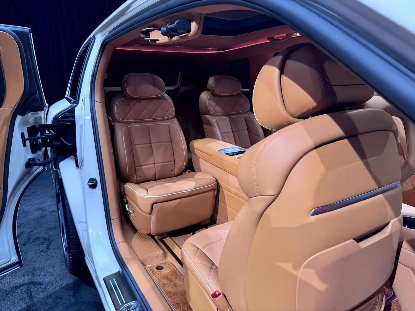 9b9427584fbc422a540bf3ebe59046cc.webp