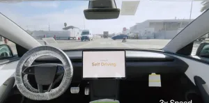 AB Tesla Full Self-Driving oylamasını en erken Aralık'a erteledi
