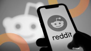Hackerlar HBO Max'in Reddit hesabını ele geçirip kripto çalan kötü amaçlı yazılım yaydı