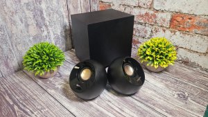 Creative Pebble Plus hoparlörleri 2026'da hâlâ bütçe GOAT'ı, ama 30 dolarlık sinir bozucu kablo karmaşasına katlanmalı mısınız?