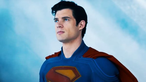 Superman HBO Max'ten birkaç ülkede ayrılıyor, DC hayranları şaşkın