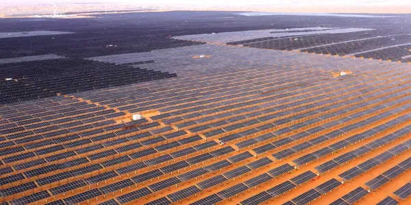 Çin'de Temiz Enerji Atağı Kömürü Tahtından Etmeye Başladı