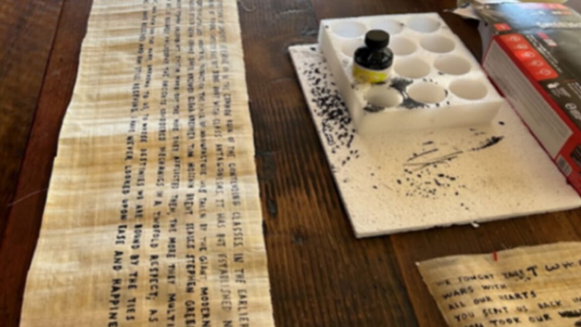 Bilim insanları antik tomarları çözmek için yeni yöntem geliştirdi