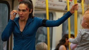 Gal Gadot'un Yeni Filmi 'The Runner' Eleştirmenlerden Geçemedi: Rotten Tomatoes'ta Sadece Yüzde 9