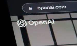 Sam Altman Sektör Geneli Ara Verme Fikrini Ortaya Koydu, Ön Cephe Yapay Zeka Güvenliği Endişeleri Artıyor