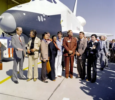 NASA'nın ilk uzay mekiği Enterprise'ın tanıtımının üzerinden 50 yıl geçti